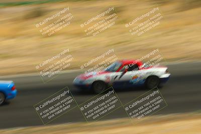 media/May-31-2025-CalClub SCCA (Sat) [[2c1a04e1ee]]/Race/Group 5/Turn 4b/